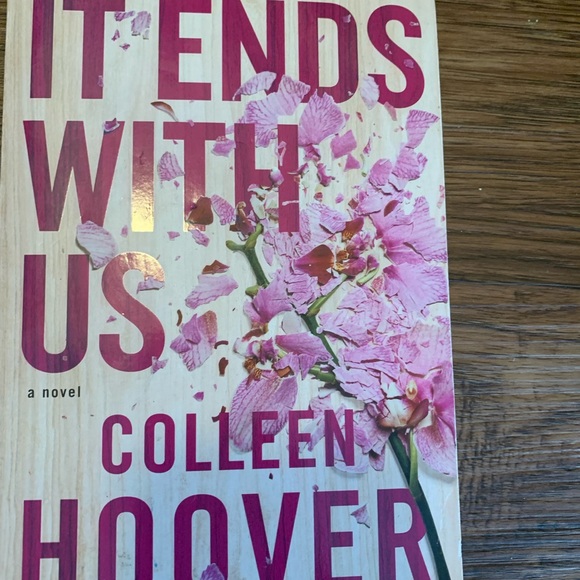 Books - Picture 3 of 6